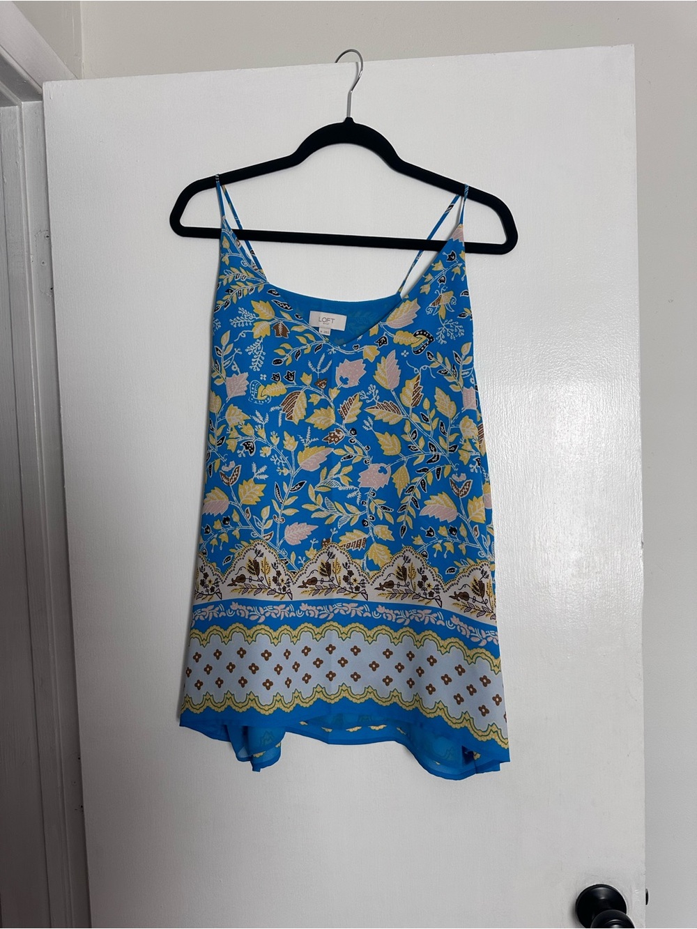 LOFT Blue Floral Border-Print Spaghetti Strap Camisole